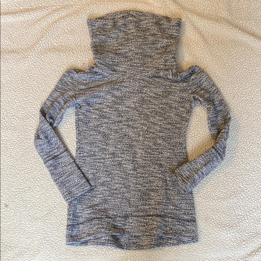 Women's Gray Sweater